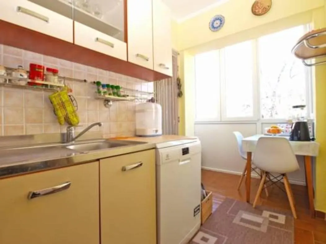Apartment Almira Pula