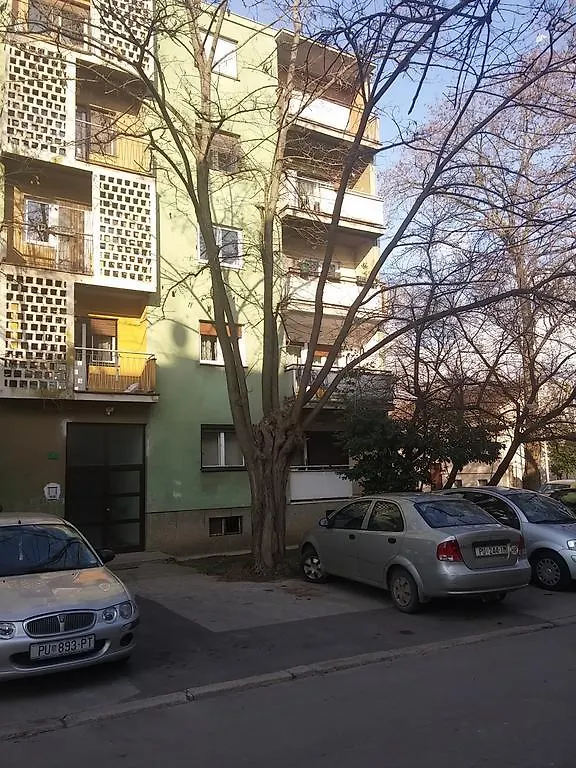 Apartment Almira Pula 0*,  Croatia